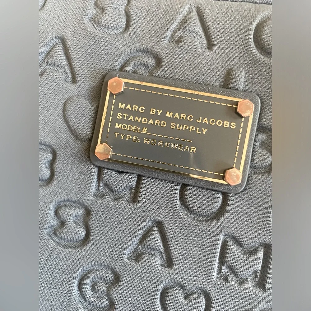 Marc Jacobs tablet case blue-grey